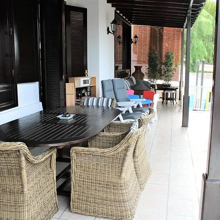Villa Victoria