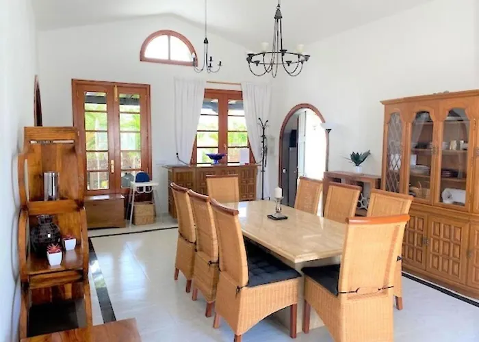 Victoria וילה קוסטה טגוויסה