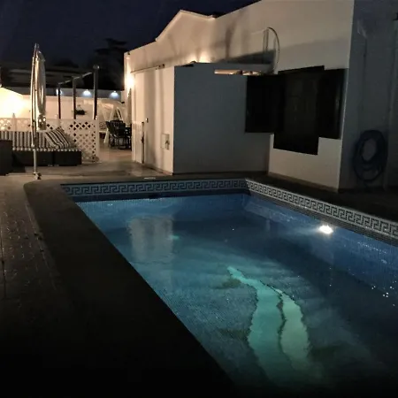 Victoria コスタ・テギセ