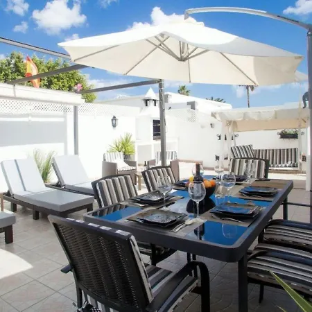 ヴィラ Victoria *